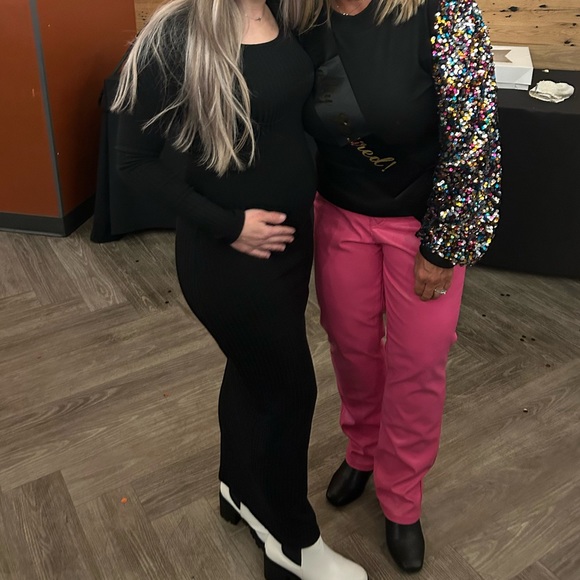 Black maxi long sleeve sweater dress - maternity baby bump friendly. Size XS. - Picture 4 of 4